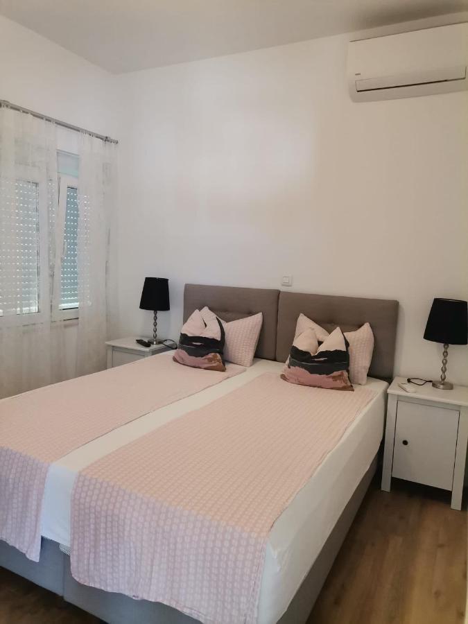 Apartment Nino Zadar Exterior photo
